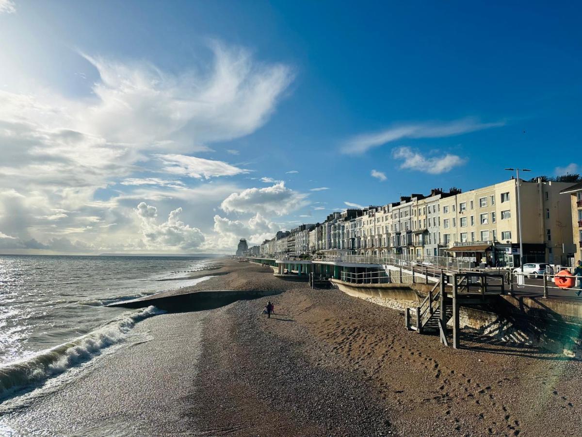 Newly Refurbished Two Bedrooms Flat St Leonards-on-Sea Bagian luar foto