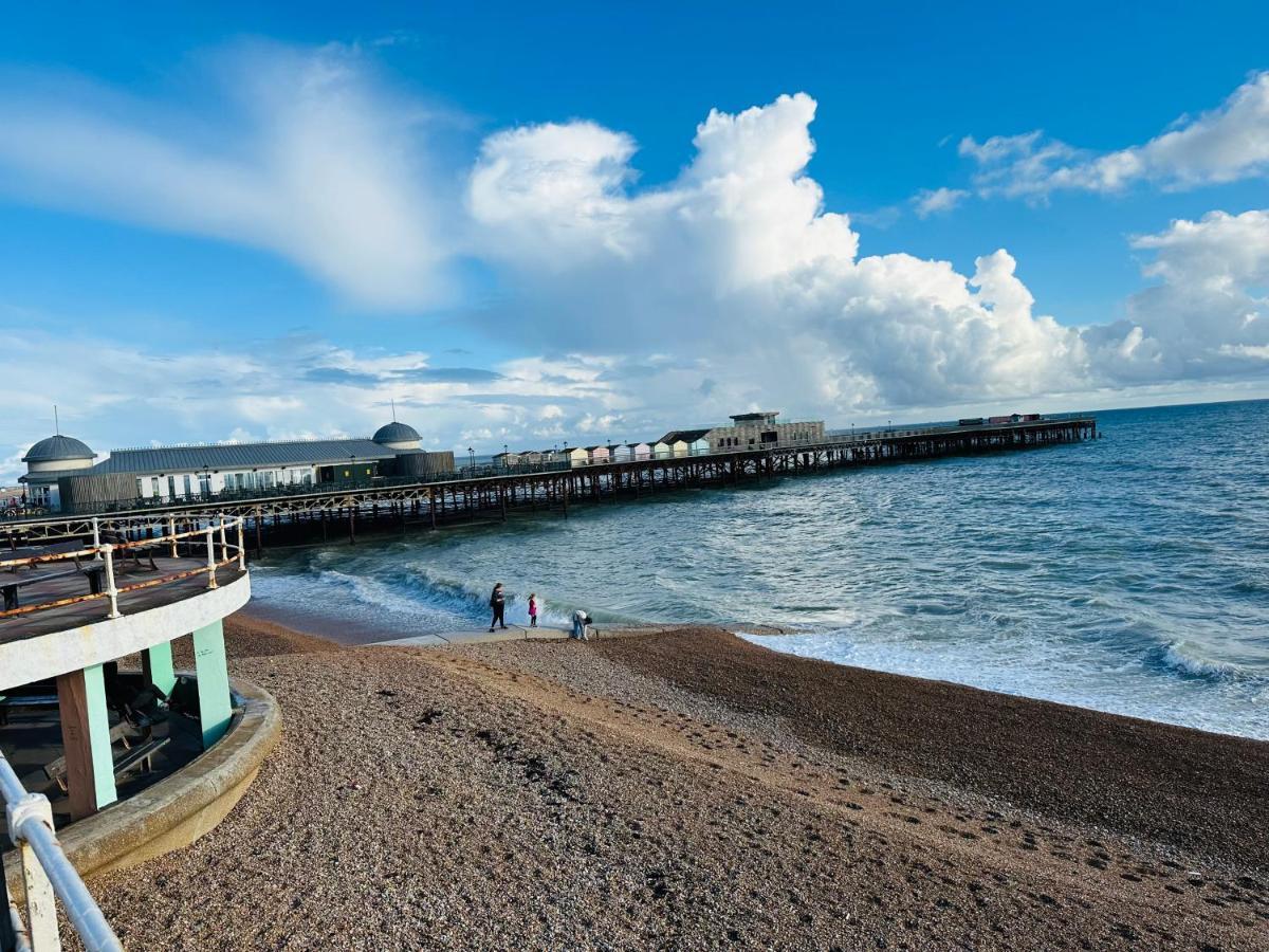 Newly Refurbished Two Bedrooms Flat St Leonards-on-Sea Bagian luar foto