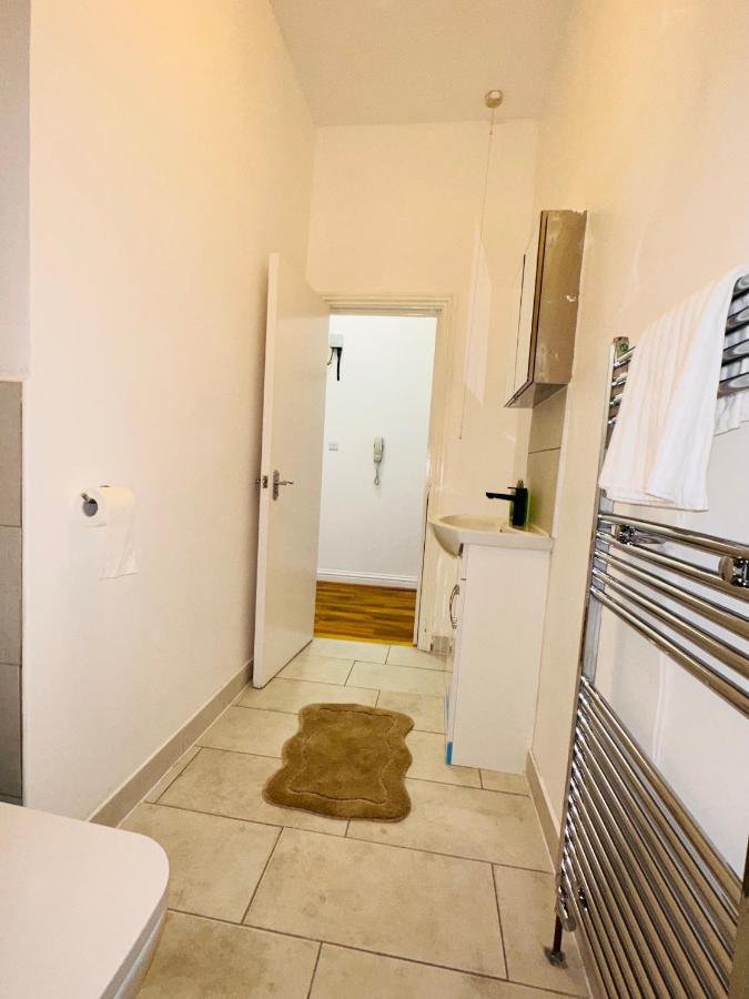Newly Refurbished Two Bedrooms Flat St Leonards-on-Sea Bagian luar foto