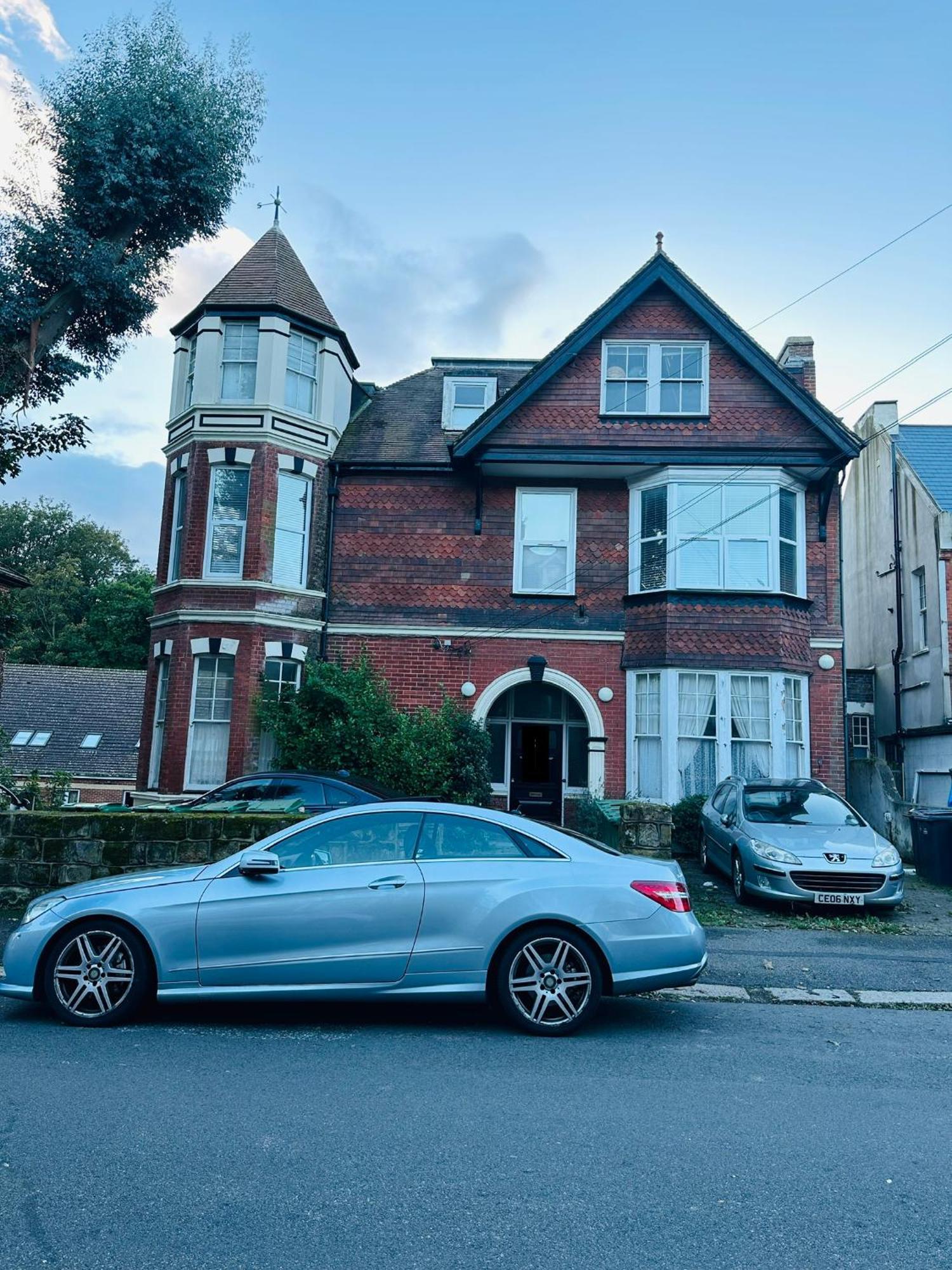 Newly Refurbished Two Bedrooms Flat St Leonards-on-Sea Bagian luar foto